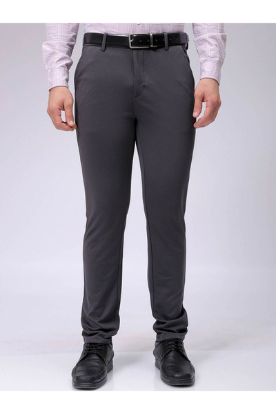The Indian Garage Co By Styli Men Charcoal Slim Fit Textured Knit Trousers