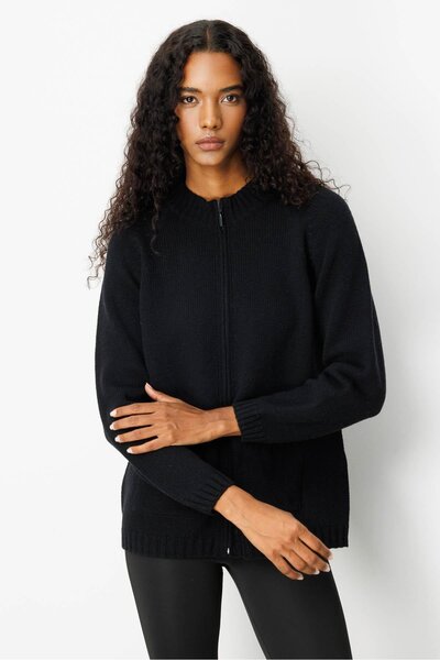 Desen Triko Women's Stand Collar Pocketed Basic Wool Cardigan Black