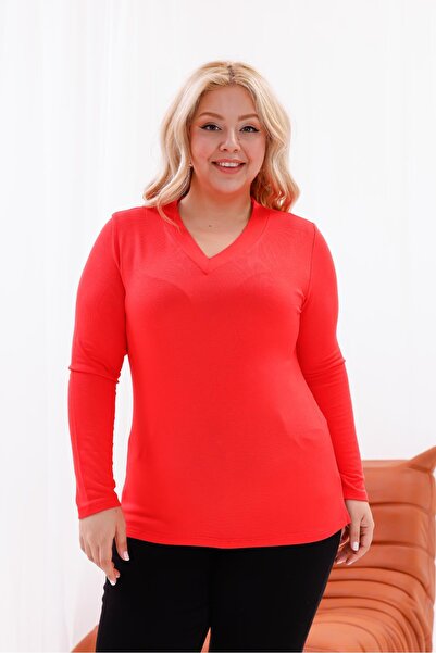 Siyezen Büyük Beden V Yaka Çilek Kumaş Likralı Basıc Bluz