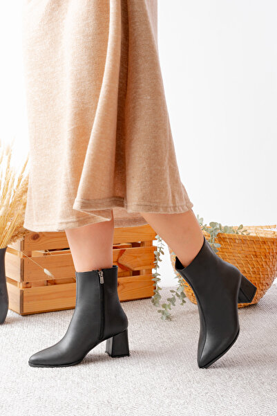 Egepass VESTA KADIN TOPUKLU SİVRİ BURUN BOT