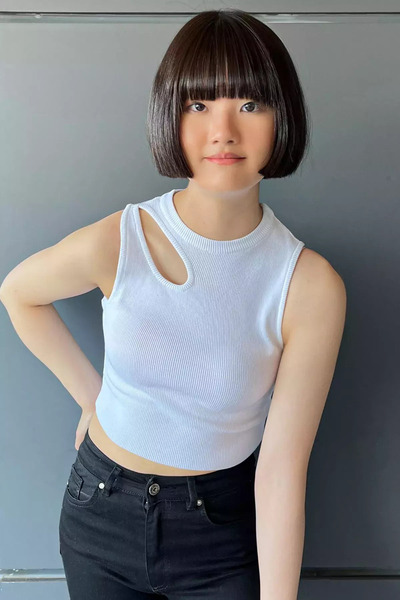 julude White Front Window Detail Crew Neck Women's Camisole Crop Top Blouse