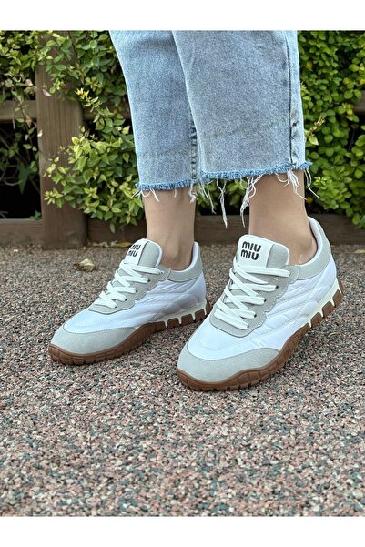 Generic Brand Women's Lace-Up Colorful Sole Sneaker Walking Shoes
