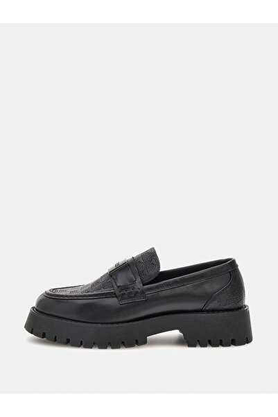 Guess حذاء موكاسين رجالي من الجلد الأسود من غوريزيا FMTGORLEL14-BLACK