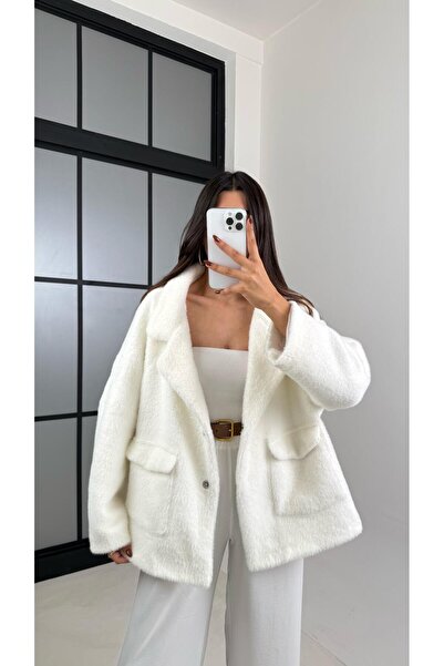 Gaus White Lined Fur Coat with Pockets Gaus-00214
