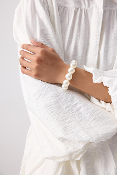 Touché Privé Flexible Pearl Bracelet