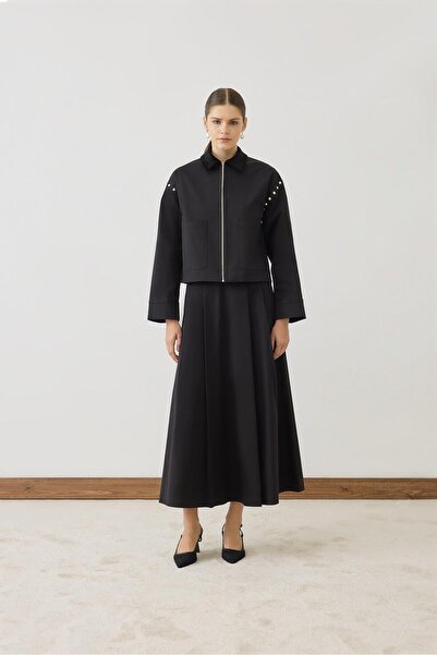 TERZİ DÜKKANI طقم تنورة مزين باللؤلؤ من سبارك باللون الأسود