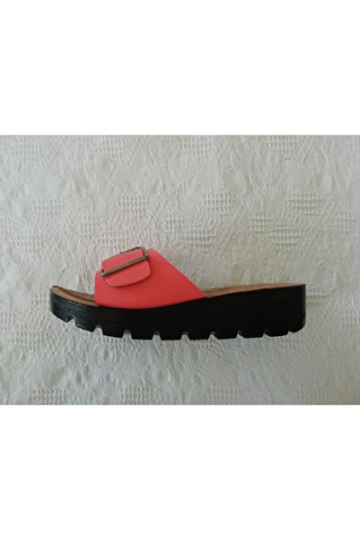 B&B Co. Women's Anatomical Sole Salmon Color Single Buckle Daily Slippers