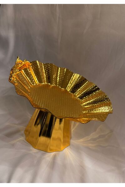 ALMASA Golden nut plate with base