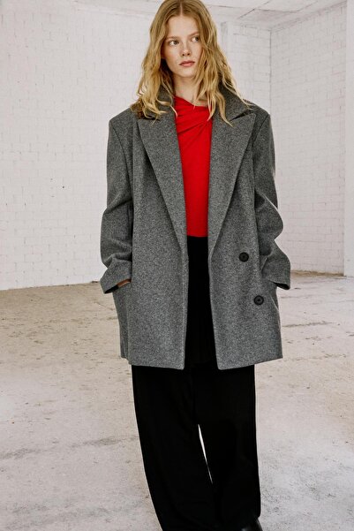 Pull & Bear Short woolly fabric coat