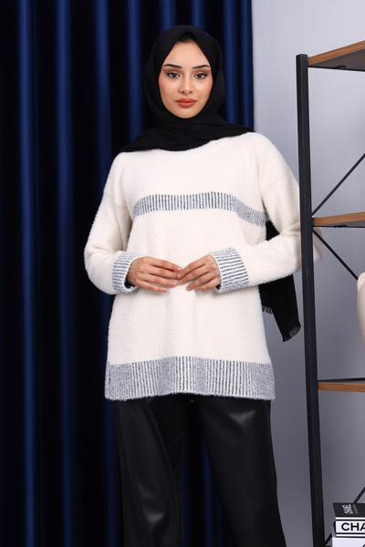 İmajButik Cream Crew Neck Striped Angora Soft Knit Sweater