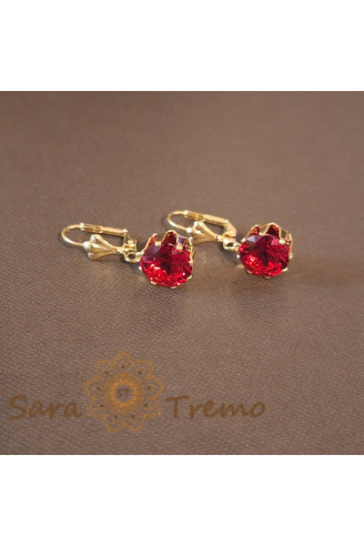 saratremo Gold-Plated Earrings, Classic Design with Large Faceted Red Zirconia Crystal