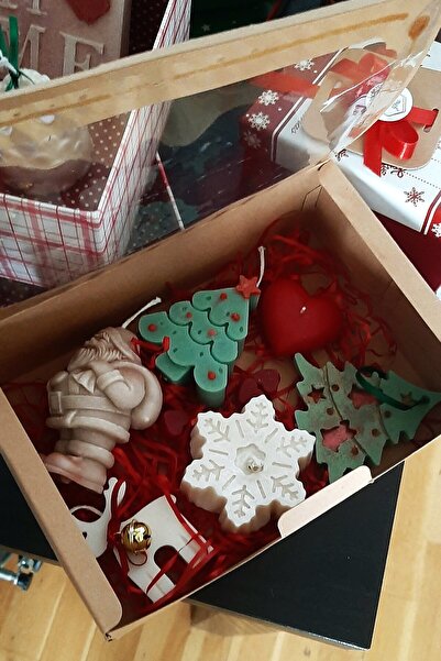 ArtINA esmaraldchic Lumanari in cutie cadouri cu Mos Craciun, Rudolf, fulg de zapada, braduti decorati, inima, handmade