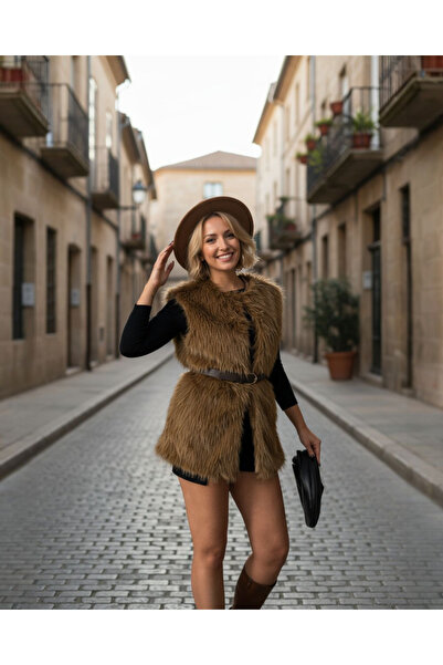 MODA Brown Faux Fur Vest
