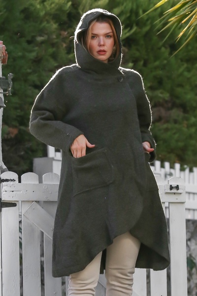 Chiccy Italian Khaki Hooded Long Sleeve Collar Closure Buttoned Pocketed Cashmere Oversize Woven Coat 90 70