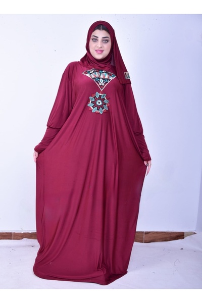The final touch Free size reception jalabiya, fits up to 100 kg