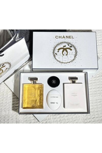 Şhanell Chanel Paris perfume package with accessories