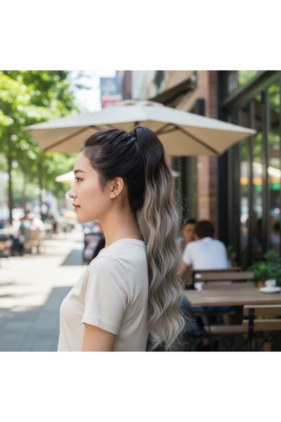 Afrodit Giyim مشبك مطاطي على شكل ذيل حصان مموج / أشقر رمادي / أومبير أبيض بلا...