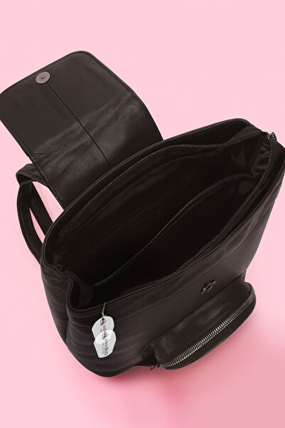 westbag Genuine Leather Women's Black Backpack with Adjustable Straps