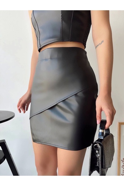 Işıltı kidss Flap-closure asymmetrical leather skirt, black, s240106.