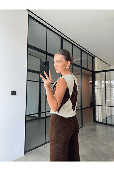 BB Bensu Buyruk PELUŞ DOKULU KAHVERENGİ TRİKO PANTOLON