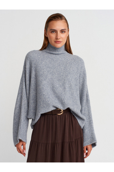 Dilvin 10817 Soft Textured Batwing Sleeve Knit Sweater-Dark Gray Mel.