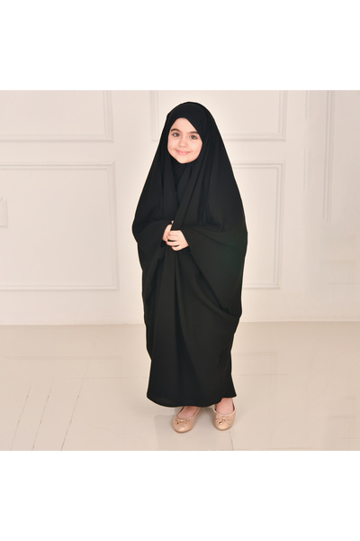 lamha abaya Girls' butterfly-cut abaya with a headband and elastic to secure the abaya