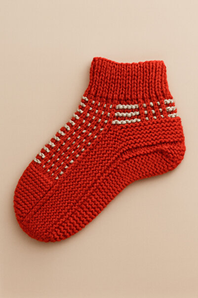 PUREYSMA Handmade Women's Booties – Size 36-38 Red Knitted Comfortable Warm Home Booties
