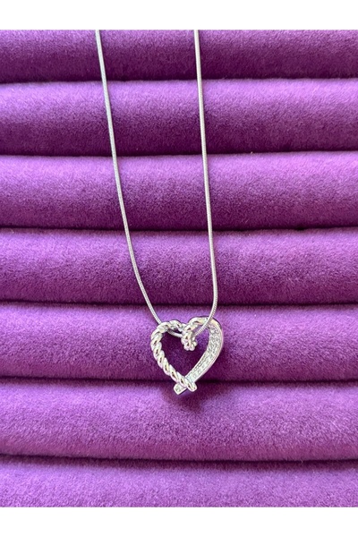 ACQUA BELLA 925 Ayar Gümüş Kalpli Üstü Taşlı Kadın Kolye – Işıltılı Zarif Tas...