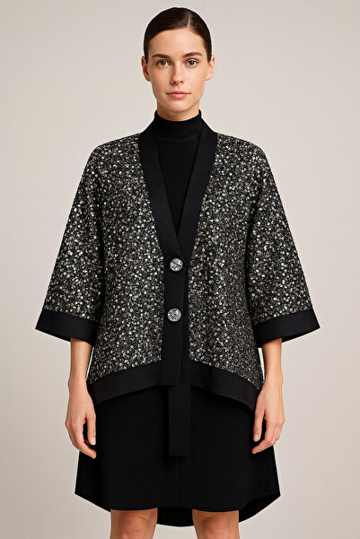 Hürrem Aldinç PAYET İŞLEMELİ SİYAH CEKET