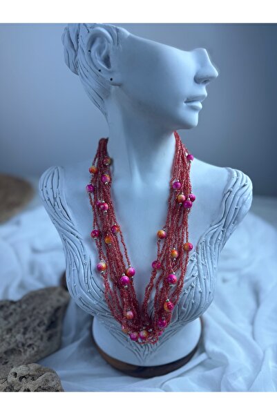 SEDEF TAKI Sıra boncuklu uzun taşlı kolye