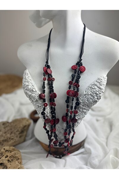 SEDEF TAKI Kırmızı boncuklu sıyah ahşap boncuklu kolye