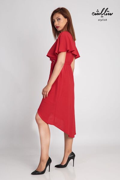 Stylish A short red dress with short sleeves and an innovative cut for a soft, feminine look.