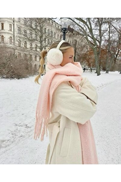 Wearflawless Plush Foldable White Earmuffs, Plush Winter Earmuffs for Protection from the Cold, Winter Gift