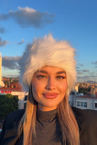 Mavelle Women's Ecru Faux Fur Kalpak |   Russian Style Hat |   Winter Trend Furry Ushanka