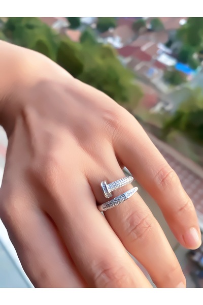 VEGALUXE Steel Nail Ring Adjustable