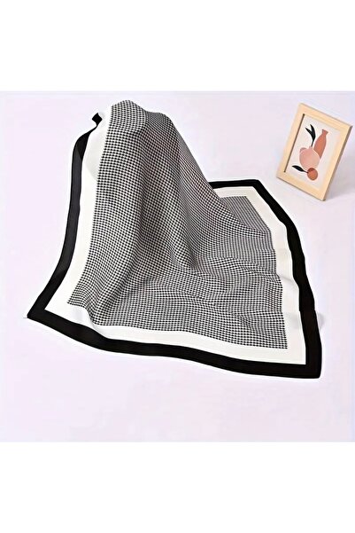 Lilly Classique Satin Scarf