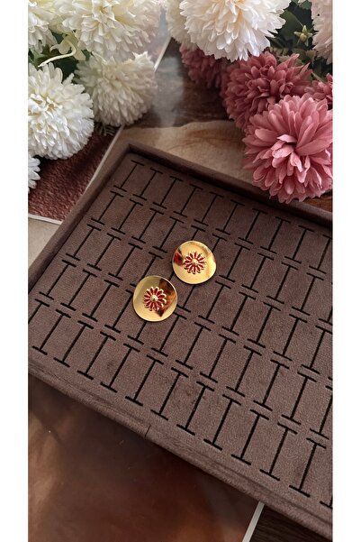 KAD COLLECTION قلادة منقوشة بزهور حمراء عتيقة من بينترست