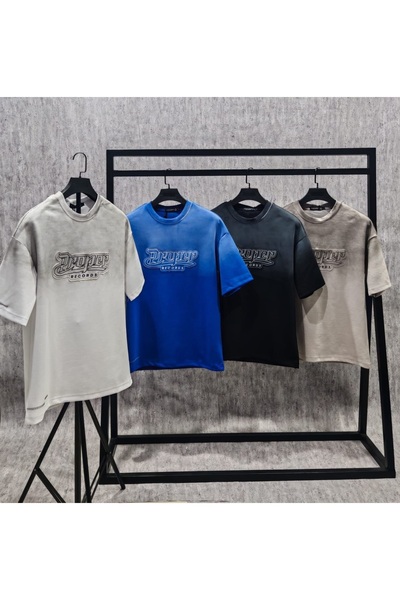 SUMAKA Vintage Oversize T-Shirt - Distressed Embroidered Unisex Washed T-Shirt Baggy