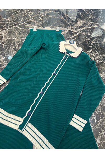 MY QILAM Γυναικείο Σετ Χιτζάμπ Πουκάμισο με γιακά με ριγέ κουμπιά Λεπτομερές πλεκτό σετ Σμαραγδί πράσινο