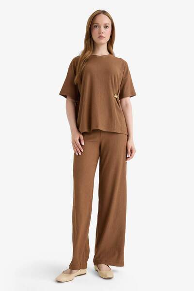 DeFacto Παντελόνι με ίσια εφαρμογή E9890AX25AU