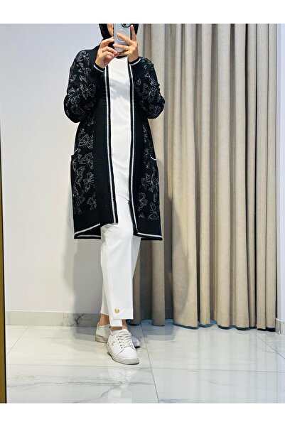 qmash سترة فضية منقوشة بنمط الفراشة باللونين الأسود والأبيض