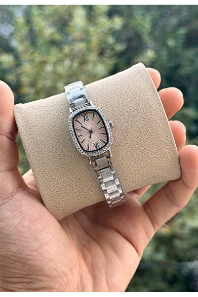 Tulpar New Season Roman Numeral Vintage Women's Wristwatch