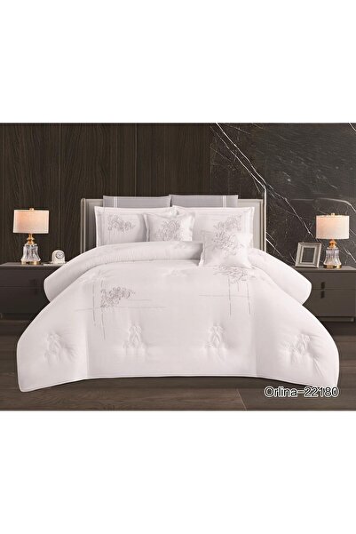 XI DUO A luxurious embroidered royal double bedspread to give you beauty and elegance to your room, made of microfiber, size 240*260 cm