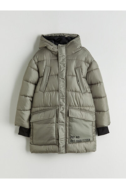 LC Waikiki Create Your Style from Uzg Store |   Hooded Boys' Puffer Jacket