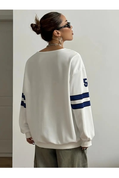 Touz Moda 54 Number Baskılı V Yaka Oversize Sweatshirt