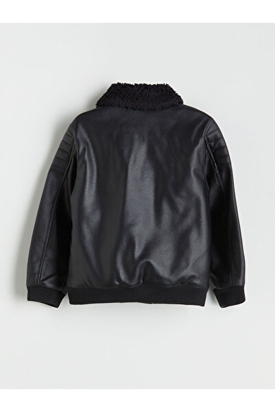LC Waikiki Pelüş Yaka Deri Görünümlü Erkek Çocuk Mont