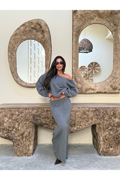 buqre's moda Women's Soft Knitwear Sweater Skirt Knitwear Two-Piece Set