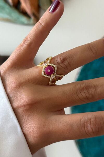Trendy Butik خاتم من حجر الزركون الوردي