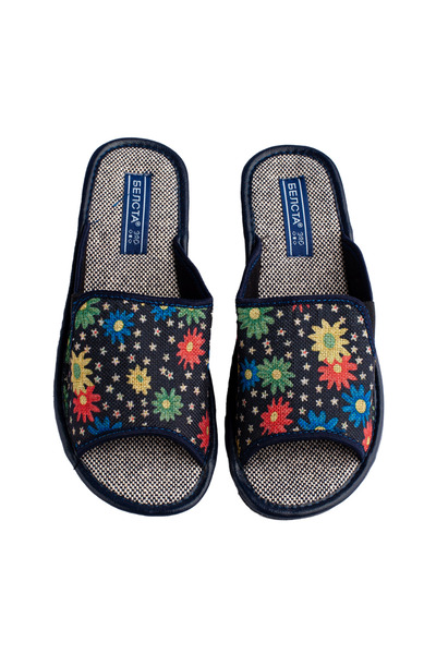 Belsta Textile slippers with floral print, black color