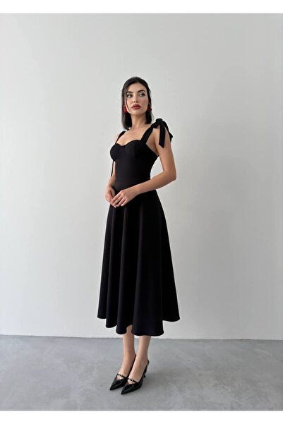 ETİKAFASHION Kalp Yaka Fiyonk Askılı Kloş Midi Ebise